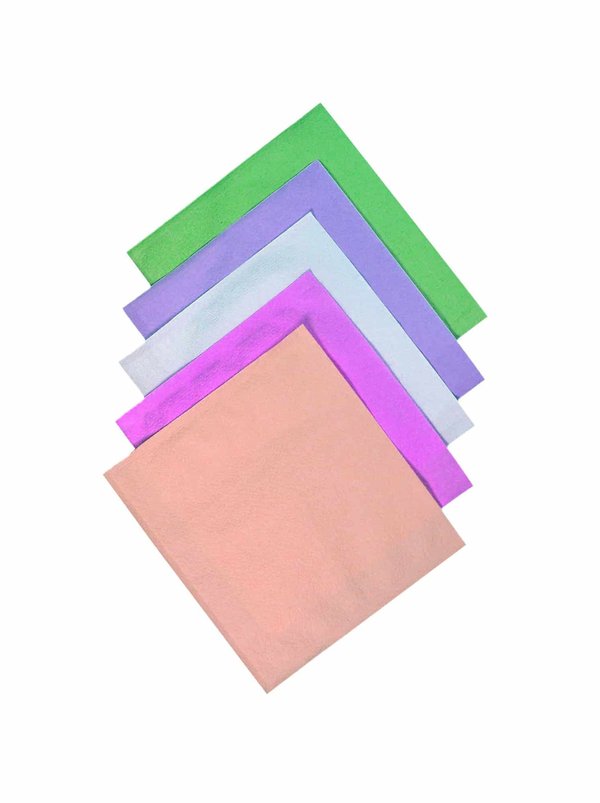 Quel est le meilleur choix de tissus pour concevoir une tenue de mariage estivale respirante et élégante?